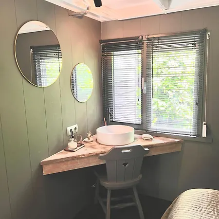 Trendy House Hattem Nr4 Chalet *