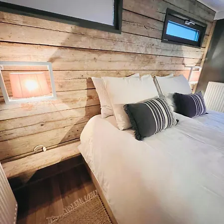 Chalet Trendy House Hattem Nr4 Hattemerbroek